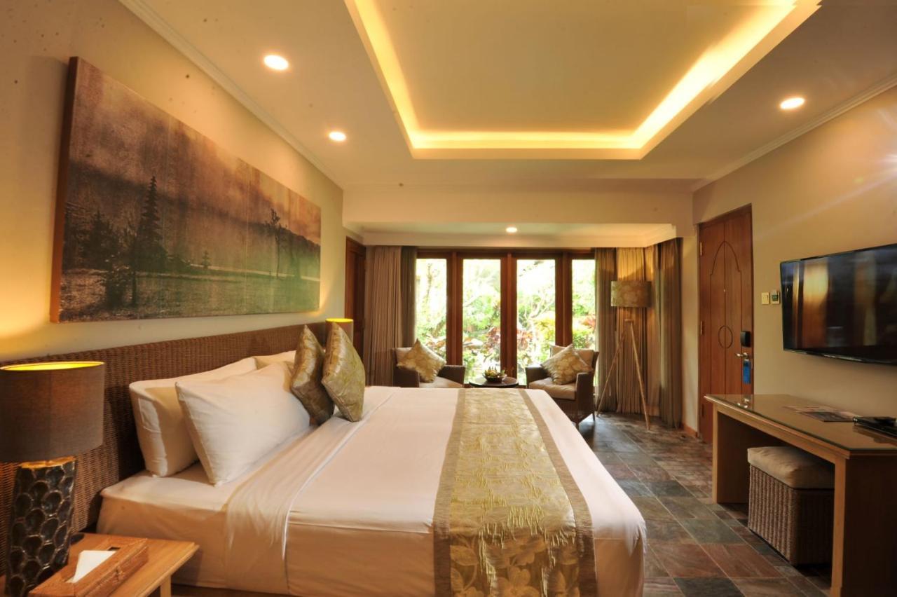 Puri Raja Hotel Legian  Exterior photo