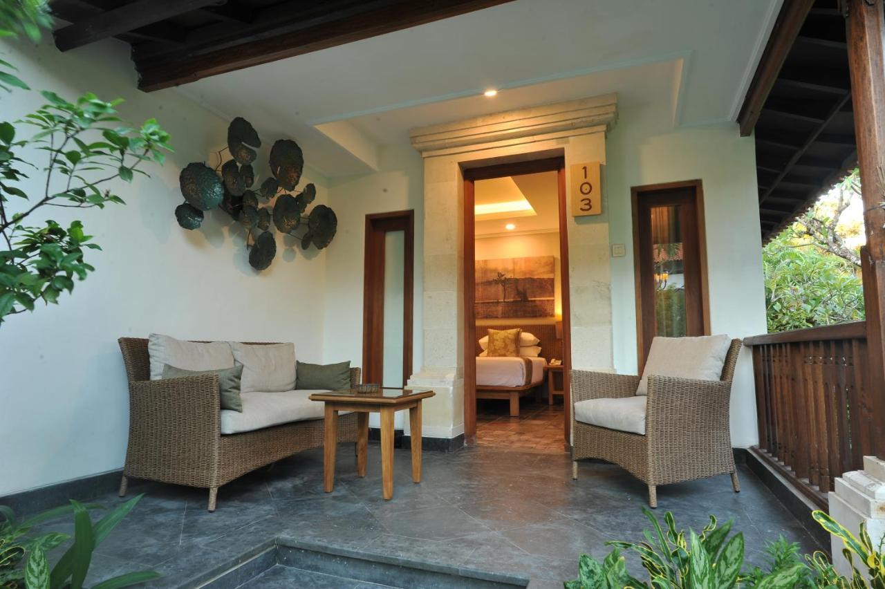 Puri Raja Hotel Legian  Exterior photo