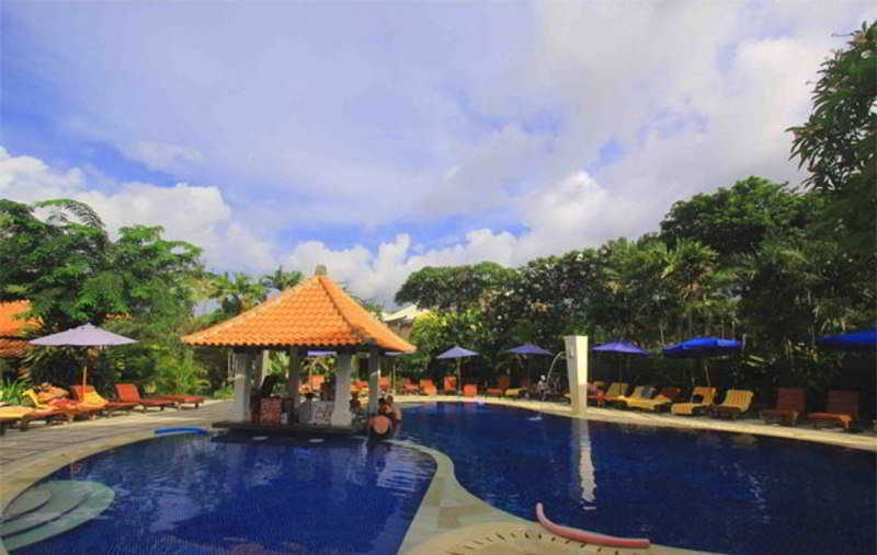 Puri Raja Hotel Legian  Exterior photo